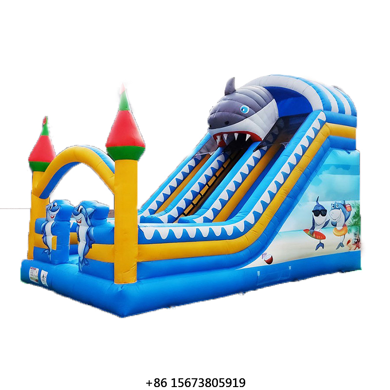Kids Outdoor Playground - レンタル可能な小型インフレータブル滑り台、屋外用厚手PVC製インフレータブル城、子供の誕生日パーティーや遊び場での楽しい時間に